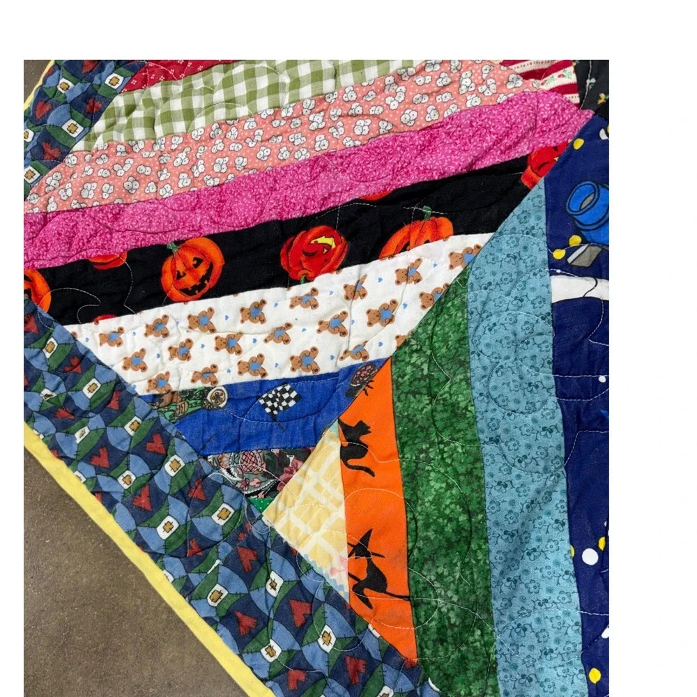 Vintage Handmade Patchwork String Quilt Looney Tunes Disney Throw Blanket 64x90